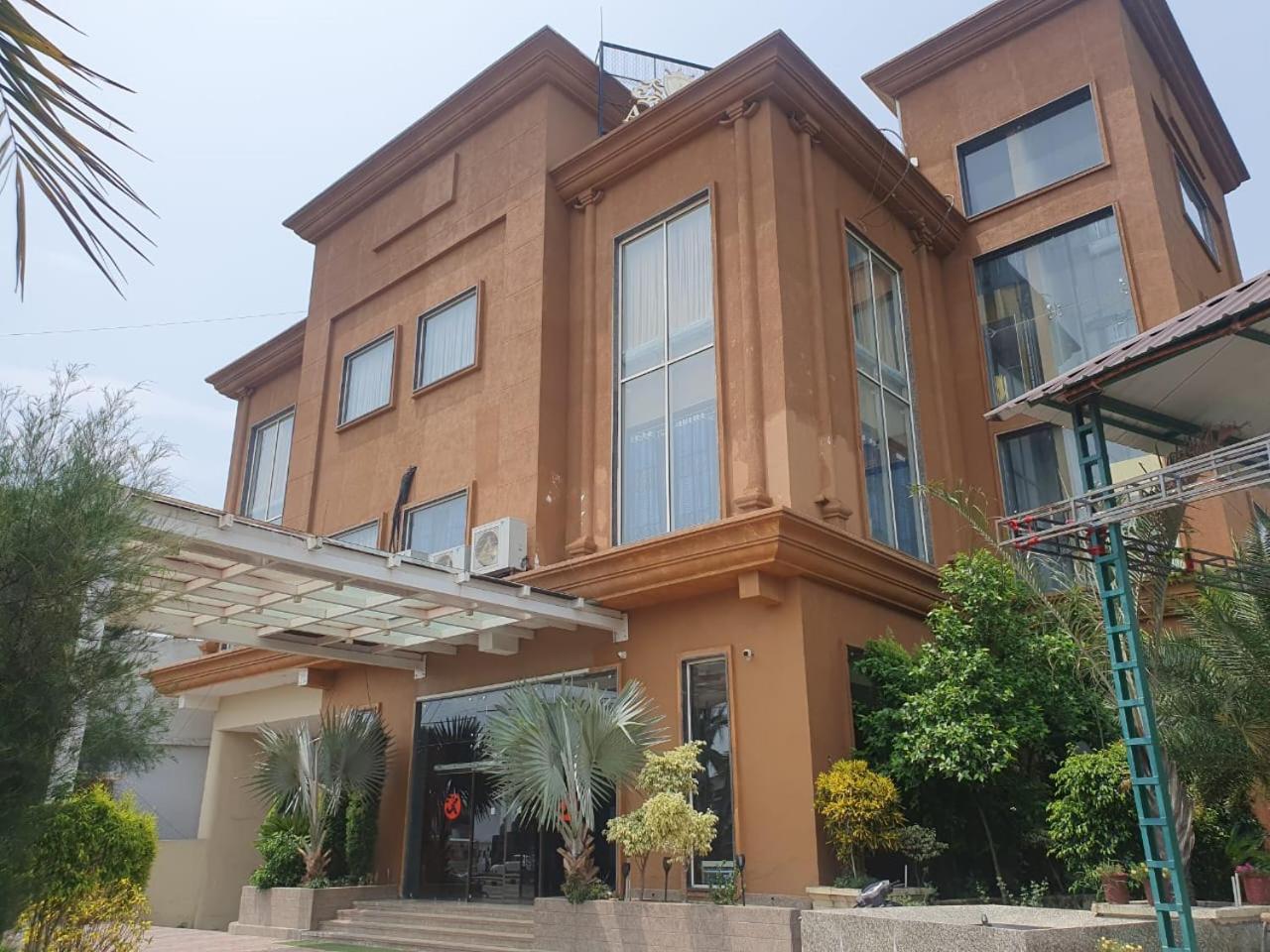 Kathua Akash Hotel Managed By Jk Hotels & Resorts מראה חיצוני תמונה